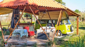 Unique 70s stay! Volkswagen T2 Campervan Dome